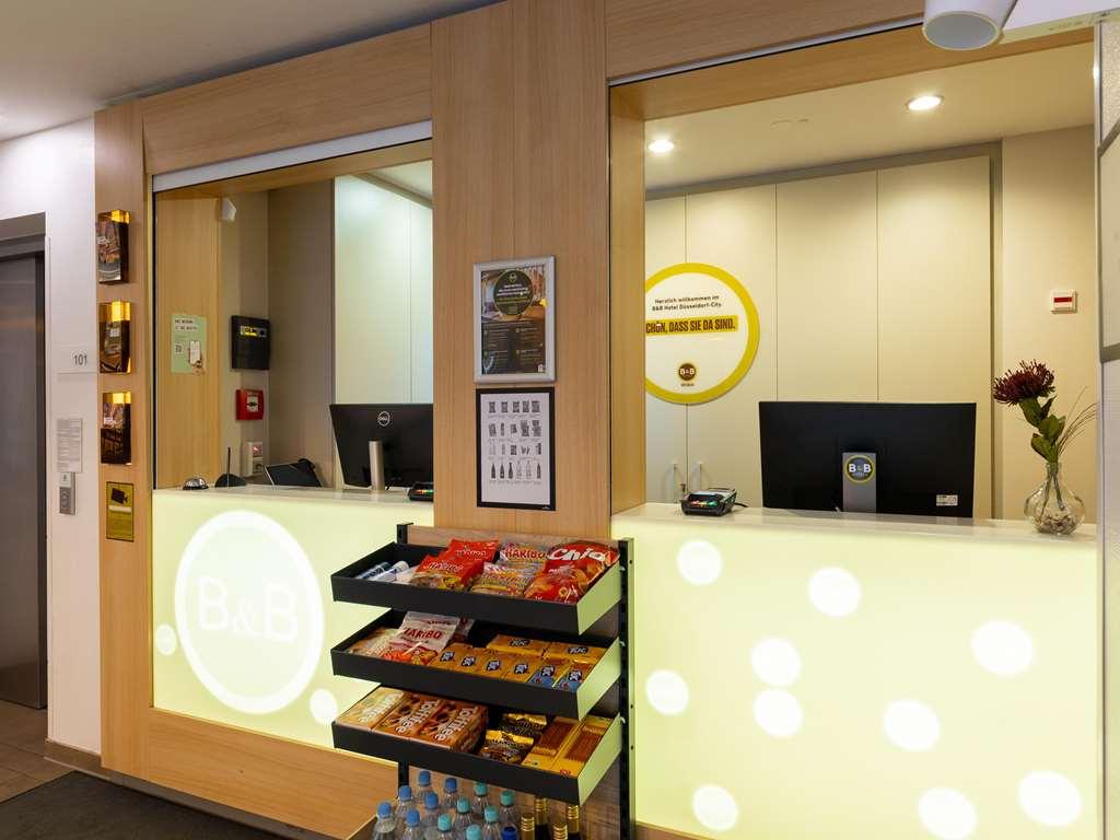 B&B Hotel Duesseldorf-City Interior photo